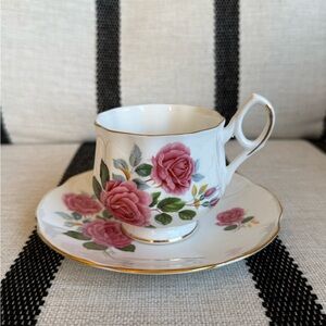 Vtg Royal Dover China Floral Rose Teacup and Saucer Set